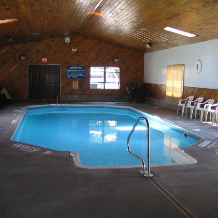 Villager Motel & Glen Manor Estate Watkins Glen Bagian luar foto